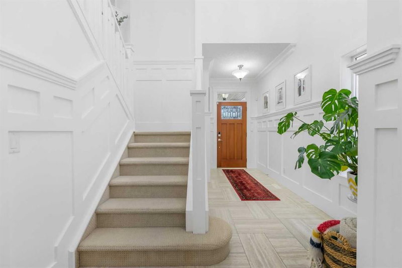 161 Mahogany Square SE, Calgary, T3M 0T1 | Image 2