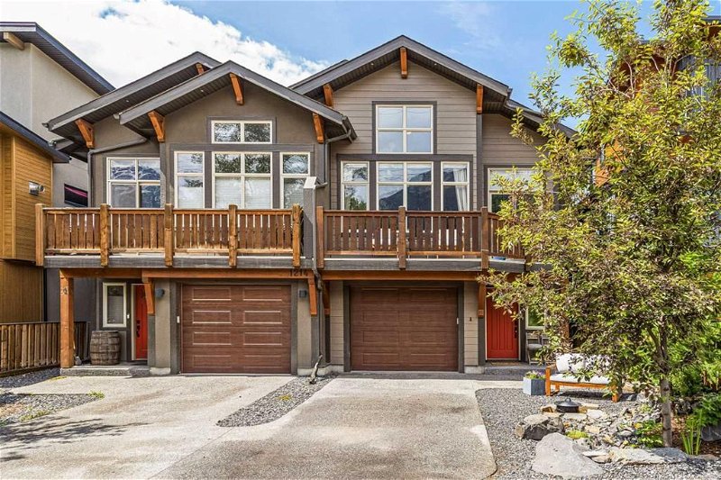 1214 2nd Avenue #2, Canmore, Alberta (MLS A2145426)