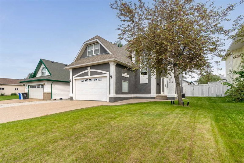 306 Berard Crescent, Fort McMurray, T9K 1W2 | Image 2
