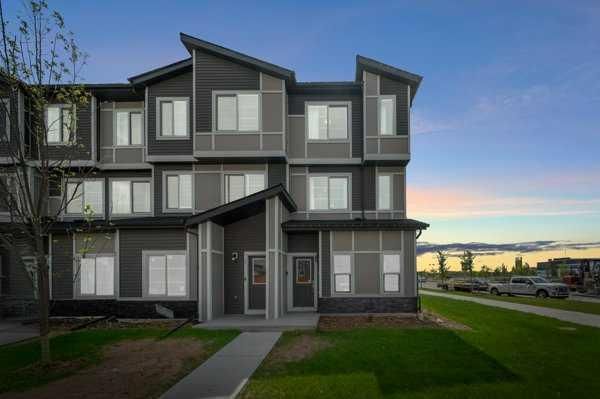 3 Cornerstone Row NE, Calgary, Alberta (MLS A2146829)