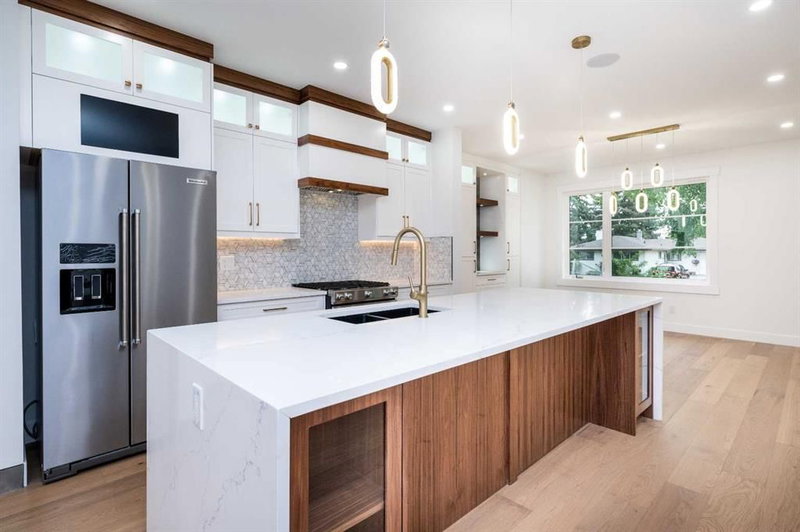 105 Hartford Road NW, Calgary, T2K2A7 | Image 3