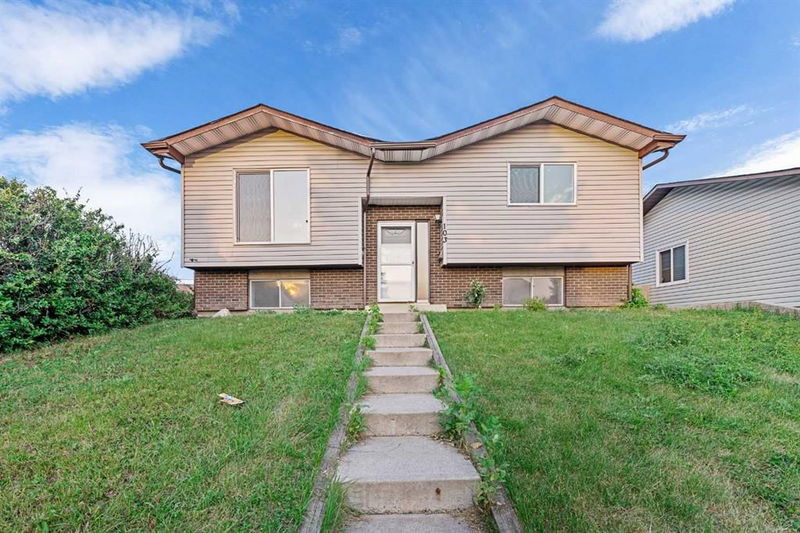 103 Castleridge Road NE, Calgary, Alberta (MLS A2148294)