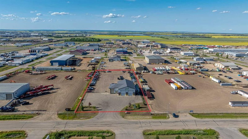 9020 150 Avenue, Grande Prairie, T8X 0E8 | Image 3