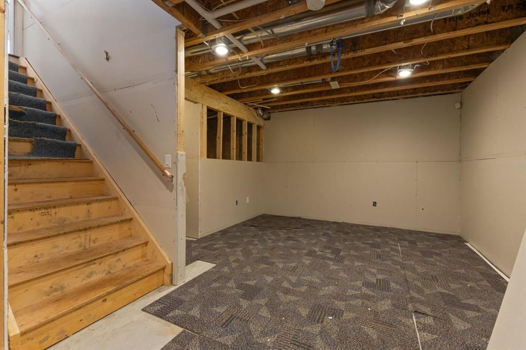 Listing Image 27