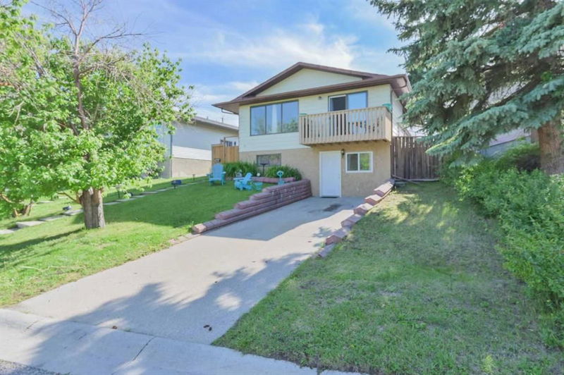 59 Beacham Rise NW, Calgary, Alberta (MLS A2149654)