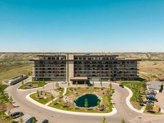 #128 - 102 Scenic Drive