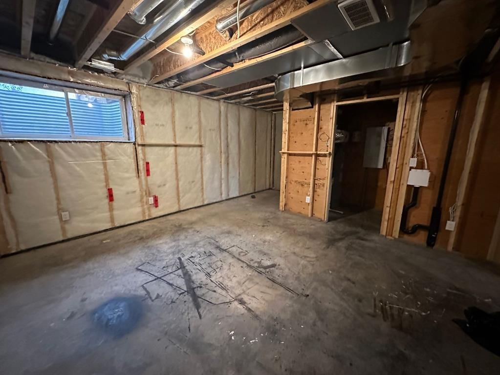 Listing Image 32