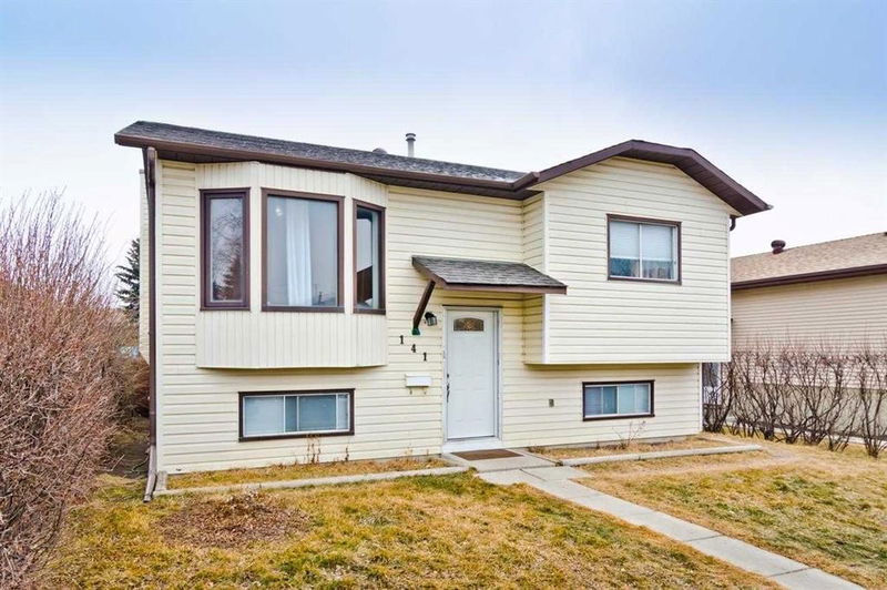 141 Falshire Close NE, Calgary, Alberta (MLS A2153173)