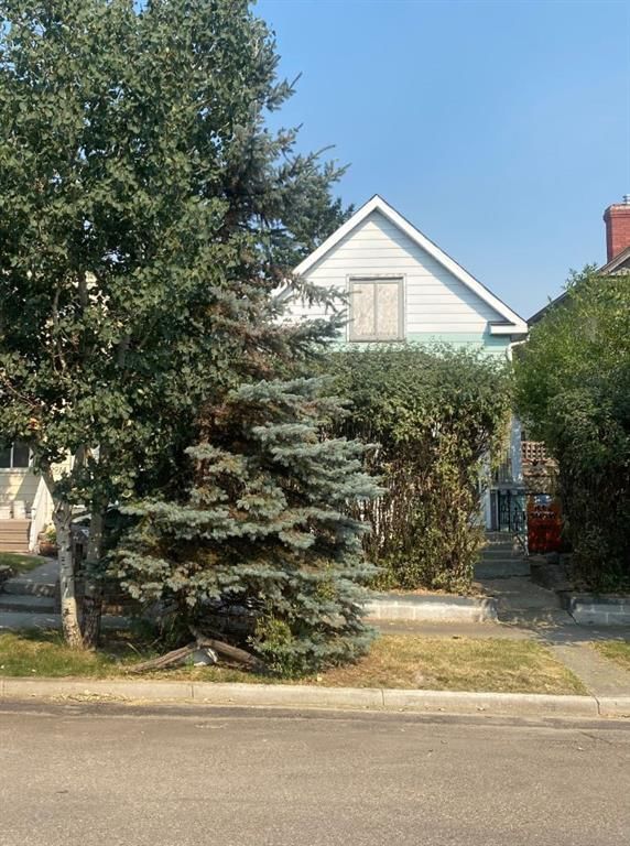 2916 17 Street SE, Calgary, T2G 3W3 | Image 2