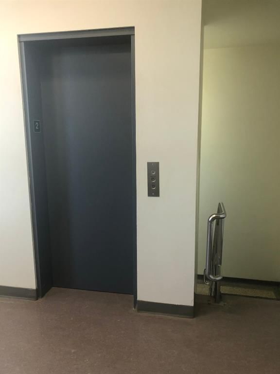 260 - 4901 50 Avenue, Camrose, T4V 0S0 | Image 2