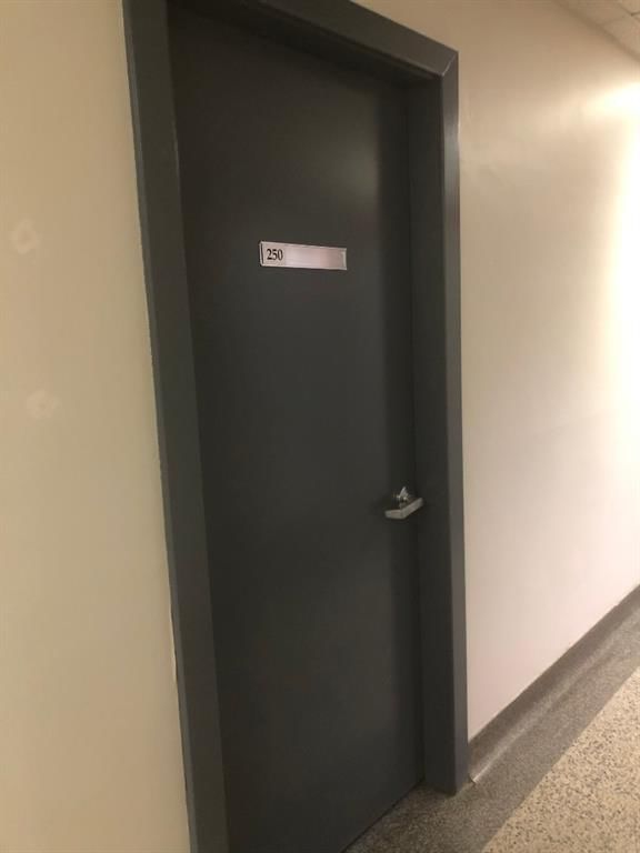 260 - 4901 50 Avenue, Camrose, T4V 0S0 | Image 3