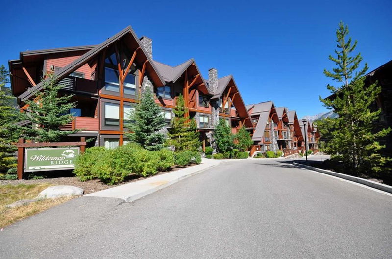 2100B Stewart Creek Drive #201, Canmore, Alberta (MLS A2155836)