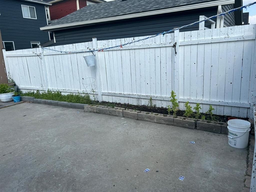 Listing Image 46