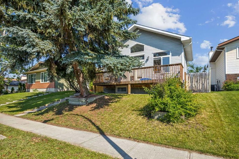 7135 Temple Drive NE, Calgary, Alberta (MLS A2156570)