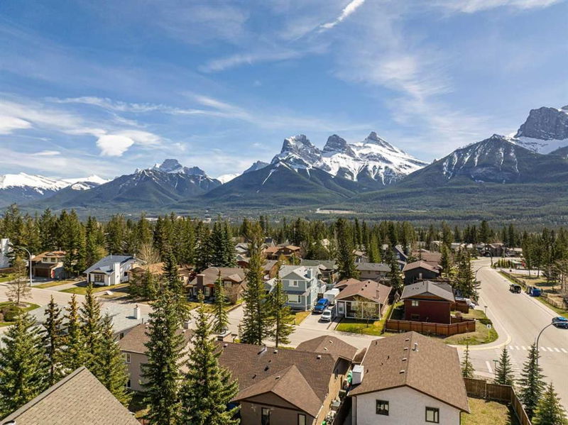 1000 Cougar Creek Drive #3, Canmore, Alberta (MLS A2157266)