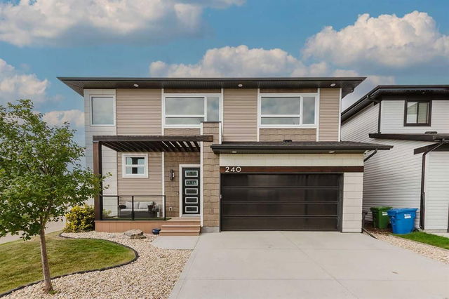 240 Ellington Crescent
