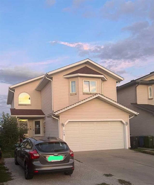 219 Applestone Park SE, Calgary, Alberta (MLS A2160893)