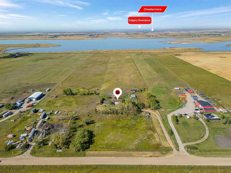 240097 Boundary Road, Rural Rocky View County, Alberta (MLS A2163522)