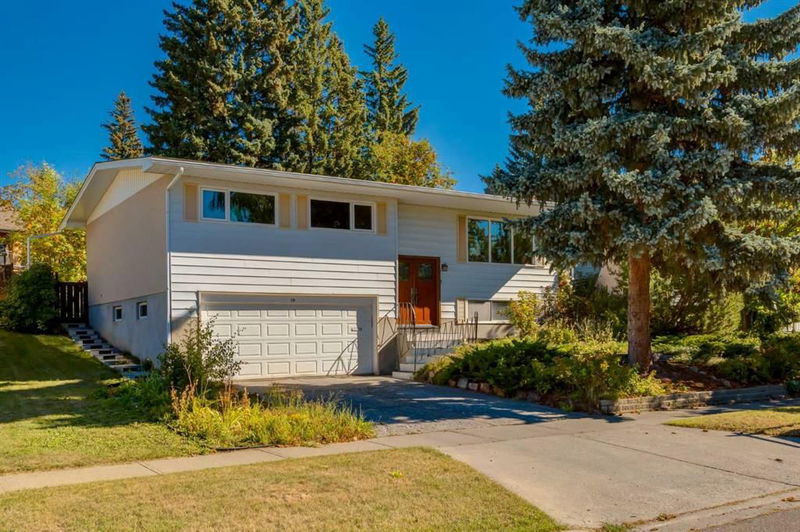 16 Capri Avenue NW, Calgary, Alberta (MLS A2164619)