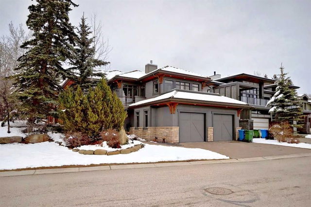 16 Spring Valley Lane
