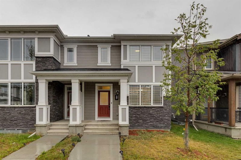 247 Carrington Circle NW, Calgary, Alberta (MLS A2165837)