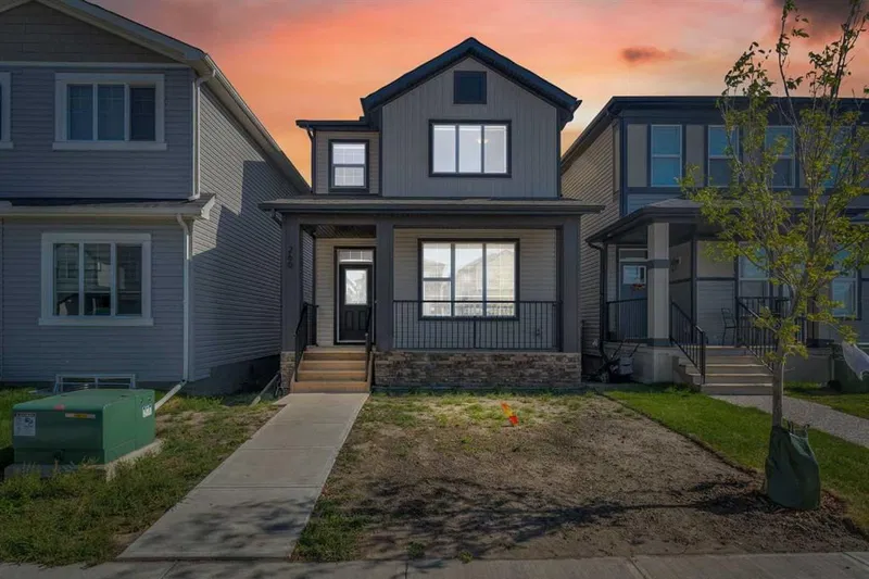 260 Cornerbrook Drive NE, Calgary, Alberta (MLS A2165929)