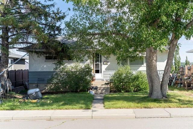 4416 Centre A Street