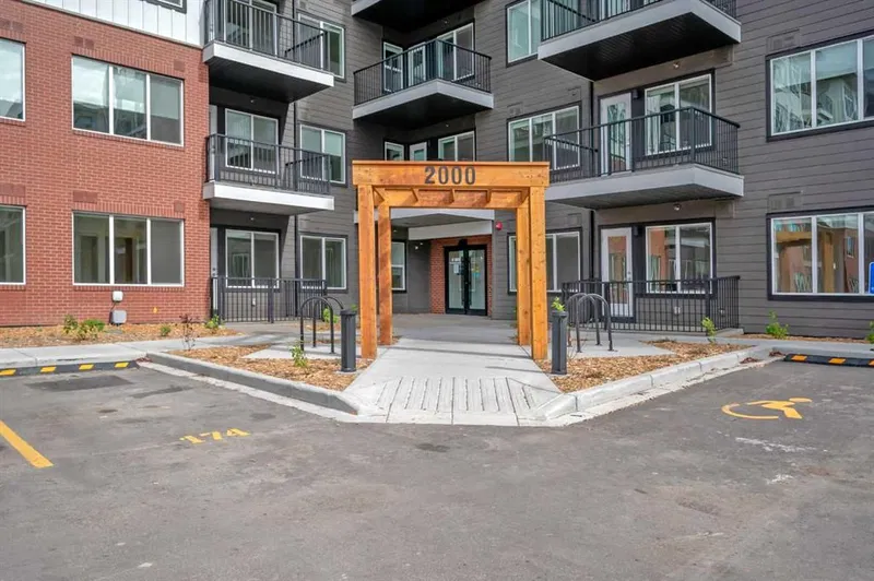 395 Skyview Parkway NE #2414, Calgary, Alberta (MLS A2168599)