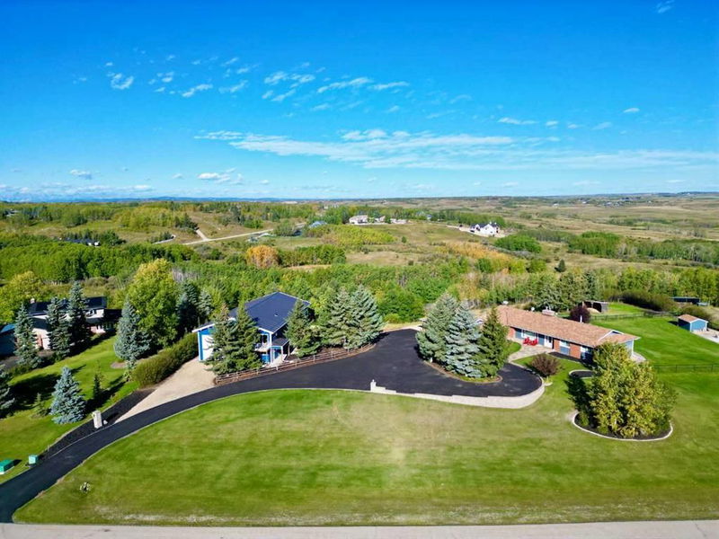 31 Cherry Valley Court, Rural Rocky View County, Alberta (MLS A2168980)