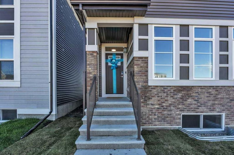 137 Corner Glen Way NE, Calgary, Alberta (MLS A2169112)