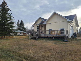79 MacMillan Avenue