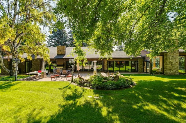 40 Eagle Ridge Place