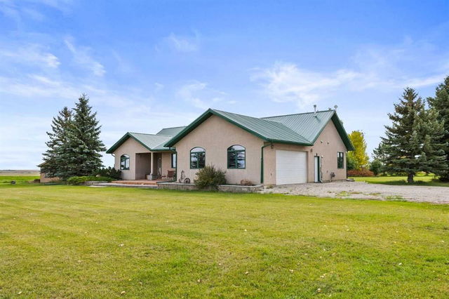 231020 Range Road 250 Road