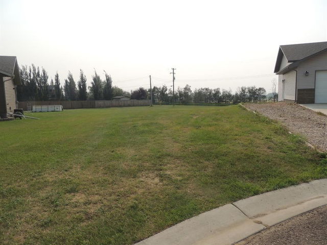 505 5th Street Close