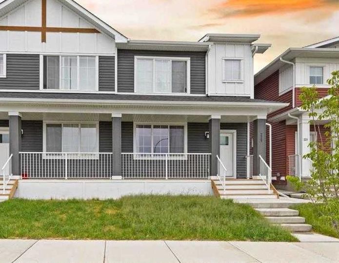 225 Creekside Drive SW, Calgary, Alberta (MLS A2173751)