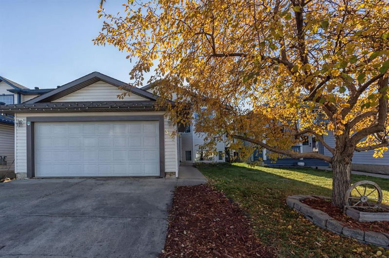 337 Diefenbaker Drive, Fort McMurray, Alberta (MLS A2174073)