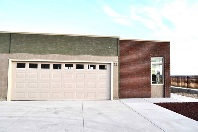 34 Palisades Way