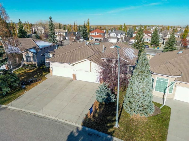 116 Hamptons Park NW, Calgary, Alberta (MLS A2175697)