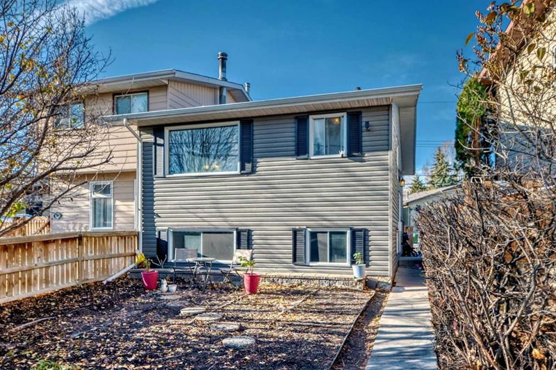 7803 34 Avenue NW, Calgary, Alberta (MLS A2175953)