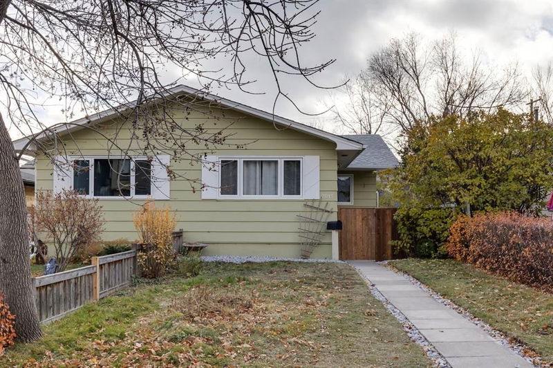 2015 46 Avenue SW, Calgary, Alberta (MLS A2176584)