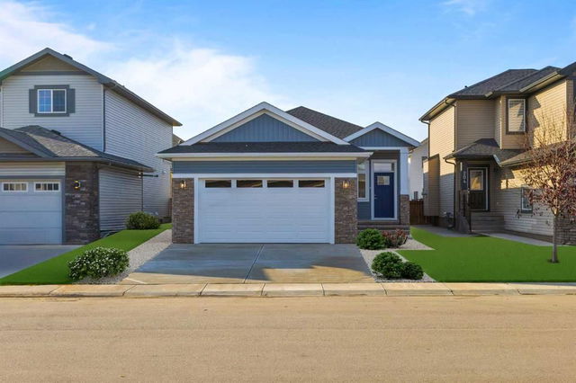 200 Wildrose Crescent