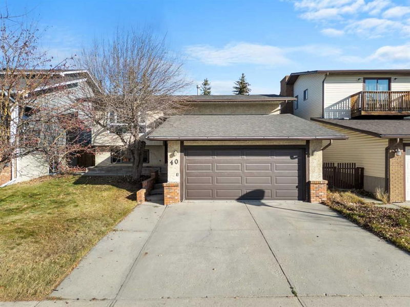 40 Hawkwood Road NW, Calgary, Alberta (MLS A2176968)