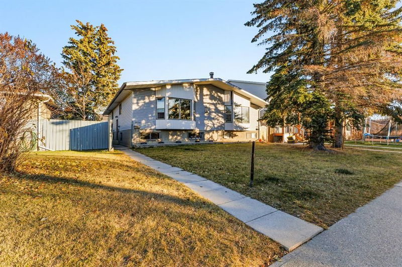 4624 81 Street NW, Calgary, Alberta (MLS A2177095)