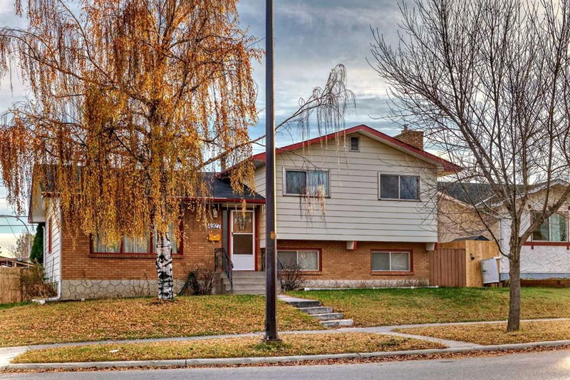 4927 Marlborough Drive NE, Calgary, Alberta (MLS A2177098)