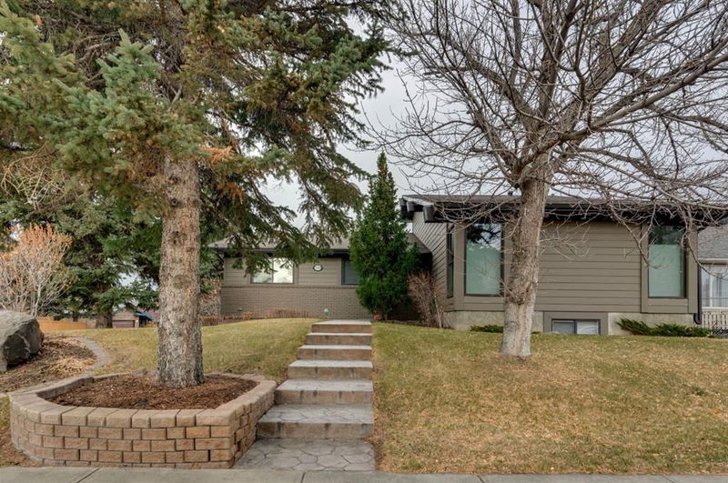 3020 Palliser Drive SW, Calgary, Alberta (MLS A2177151)