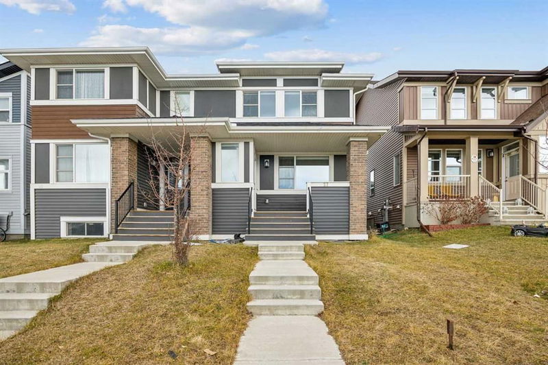 27 Carringvue Drive NW, Calgary, Alberta (MLS A2178536)