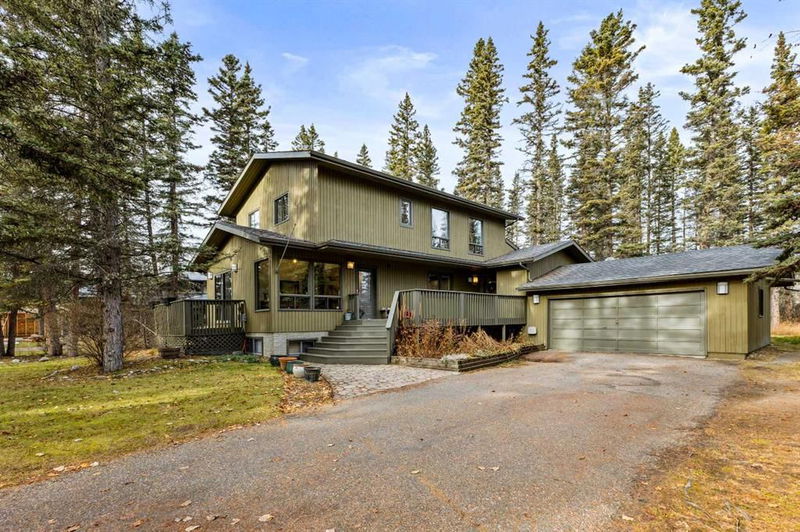 49 Redwood Meadows Drive, Rural Rocky View County, Alberta (MLS A2178729)