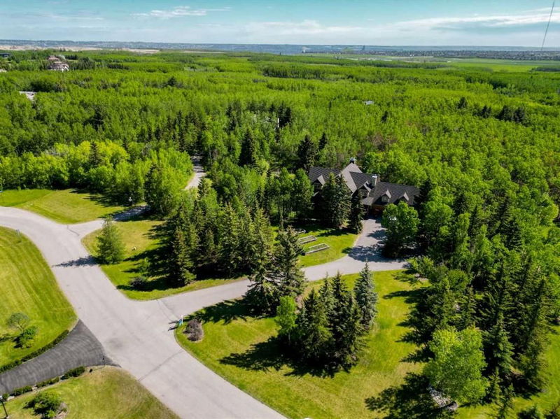 7 Westbluff Court, Rural Rocky View County, Alberta (MLS A2179143)