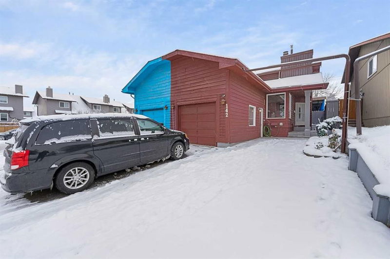 142 Templehill Drive NE, Calgary, Alberta (MLS A2179709)