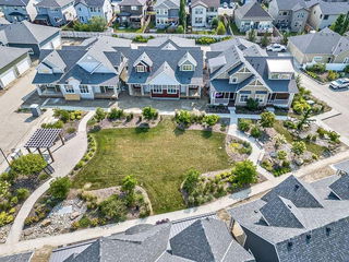 46 Drake Landing Square